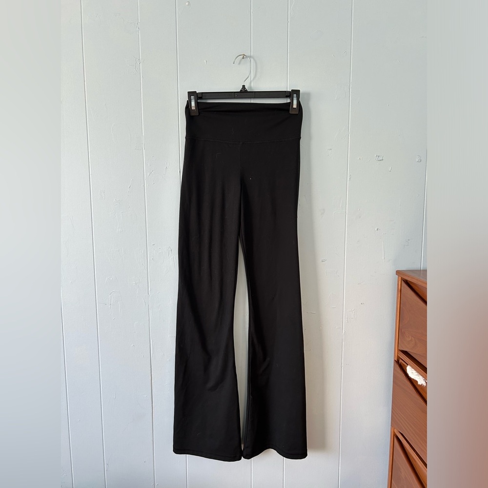 SILKY SOFT FLARE LEGGING ☁️💝🎐